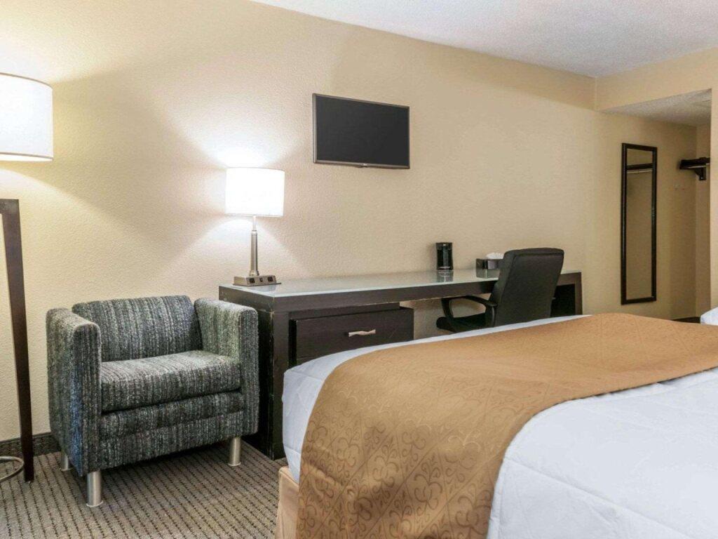 hotel image 8
