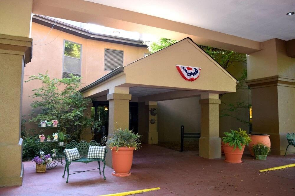 hotel image 8