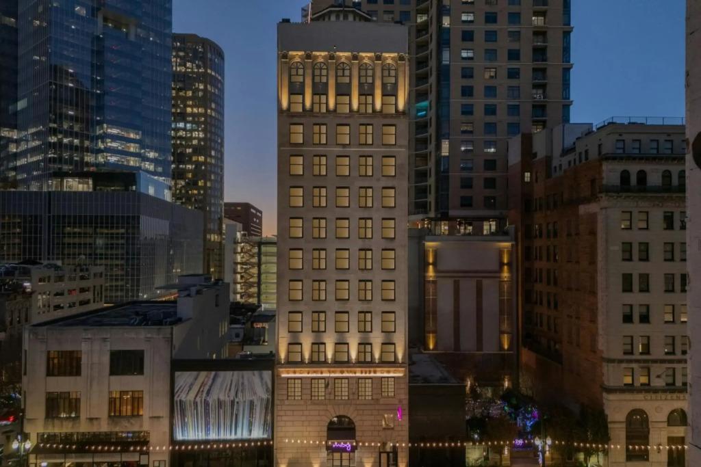 hotel image 40