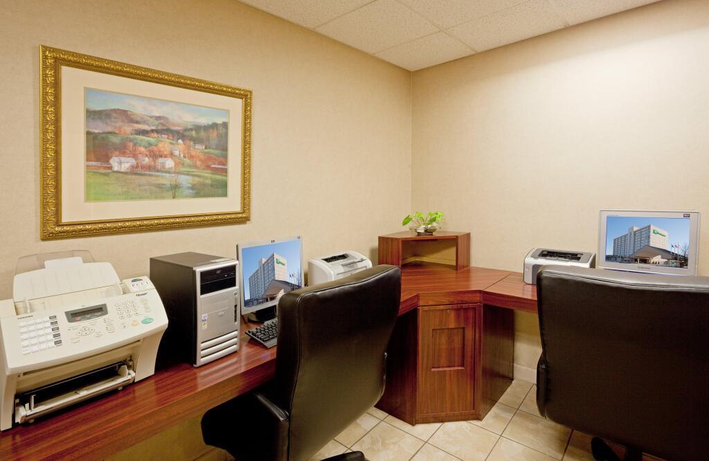 hotel image 16