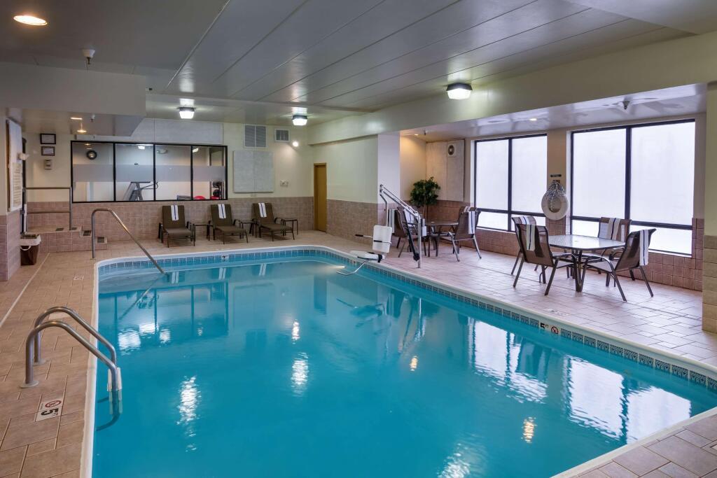hotel image 9
