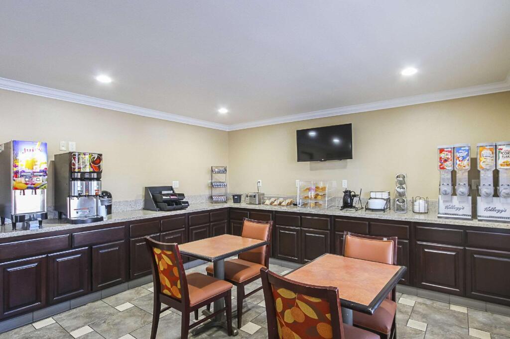 hotel image 13