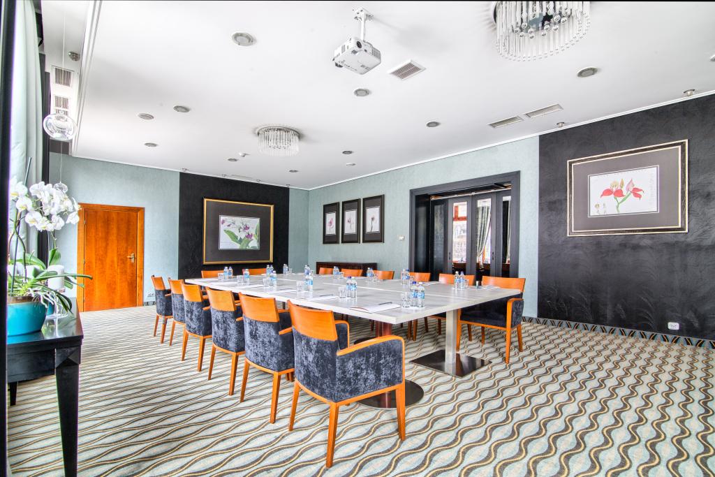 hotel image 10