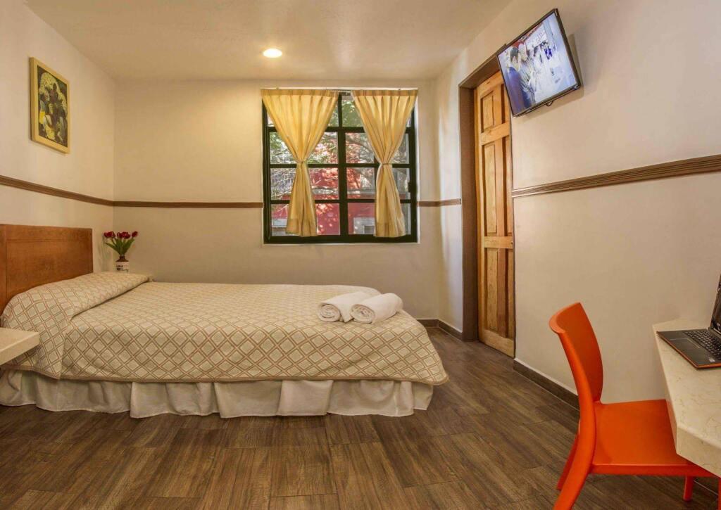 hotel image 12