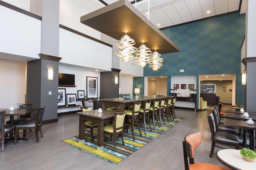 hotel image 13