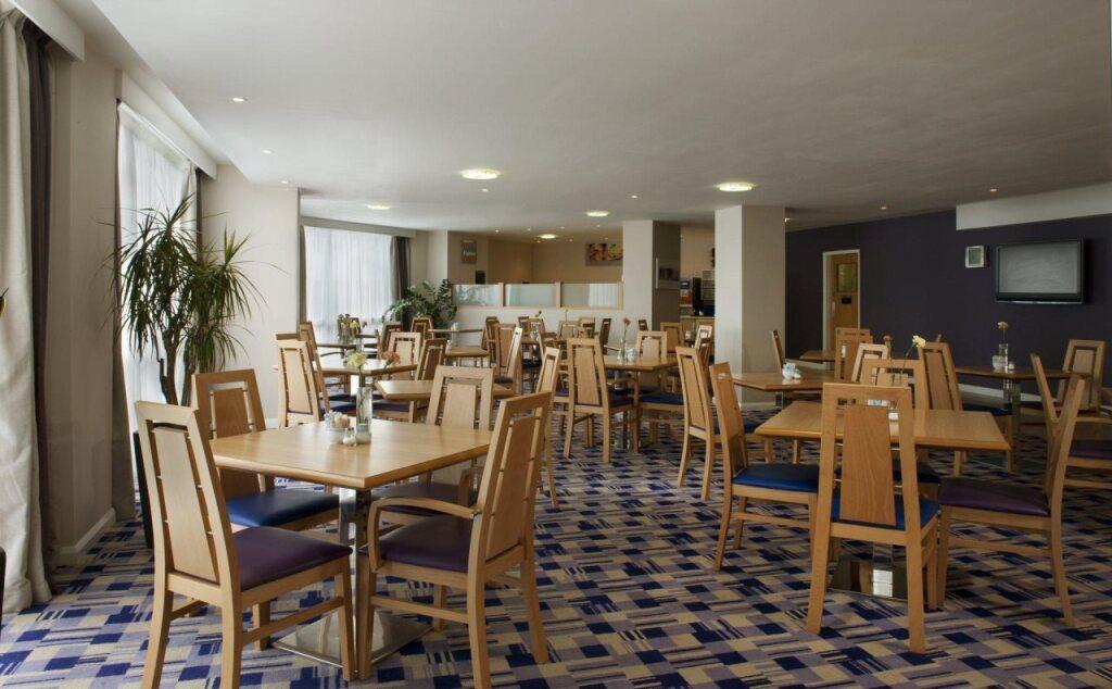 hotel image 12