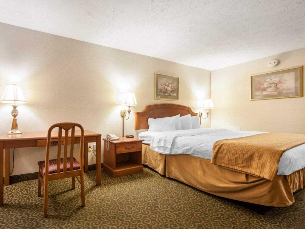 hotel image 78