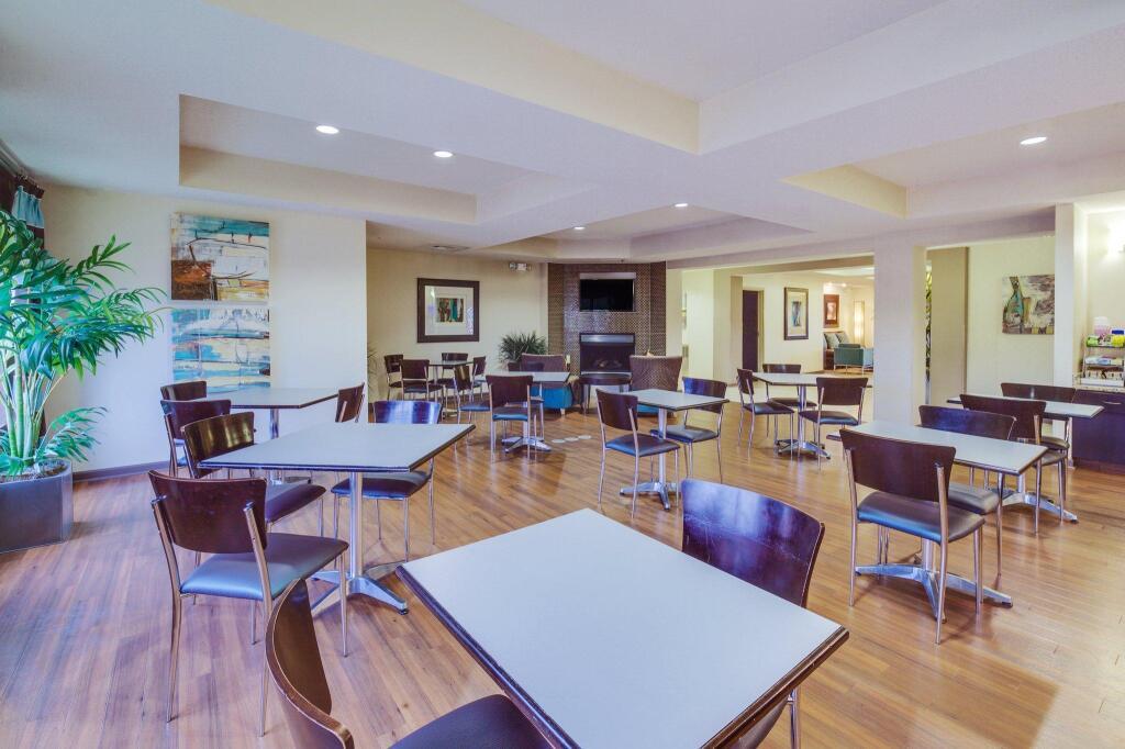 hotel image 35