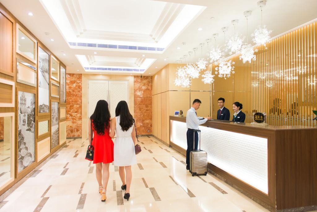 hotel image 13