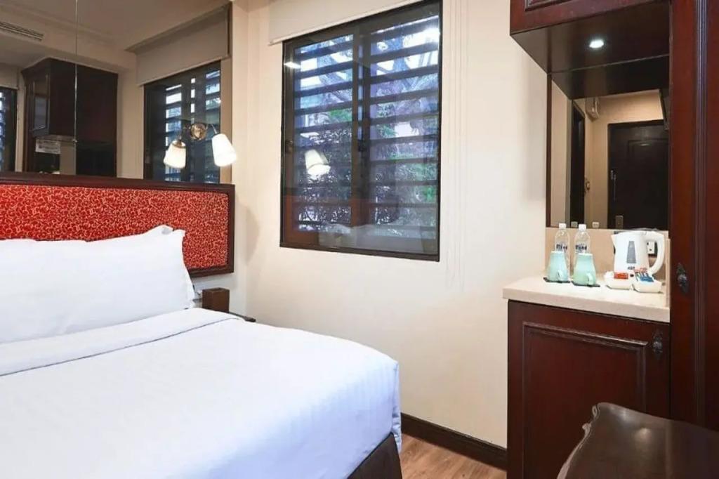 hotel image 13