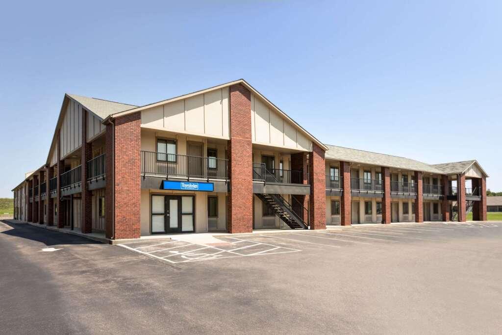 hotel image 9