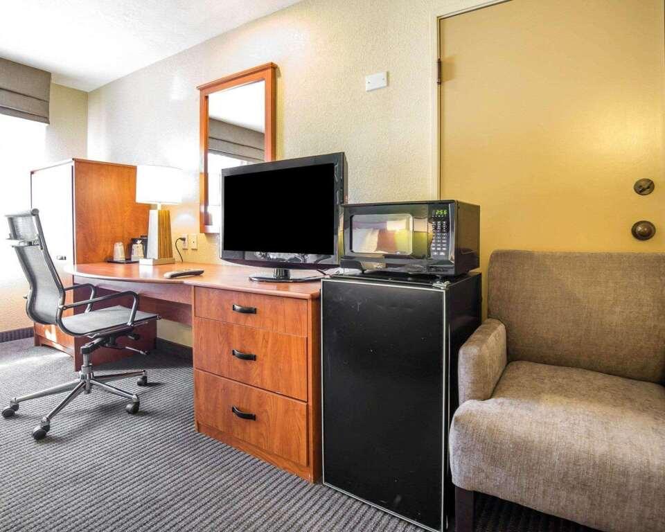 hotel image 10
