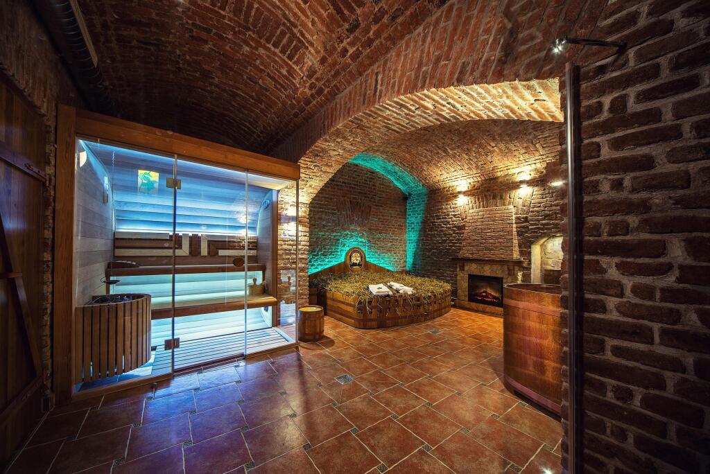 hotel image 10