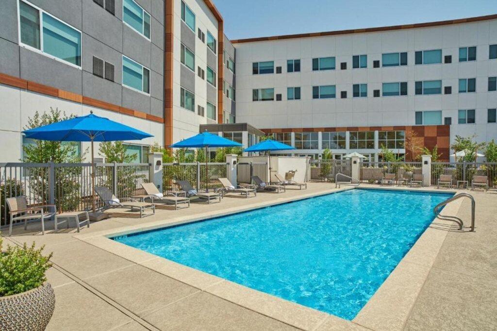 hotel image 8