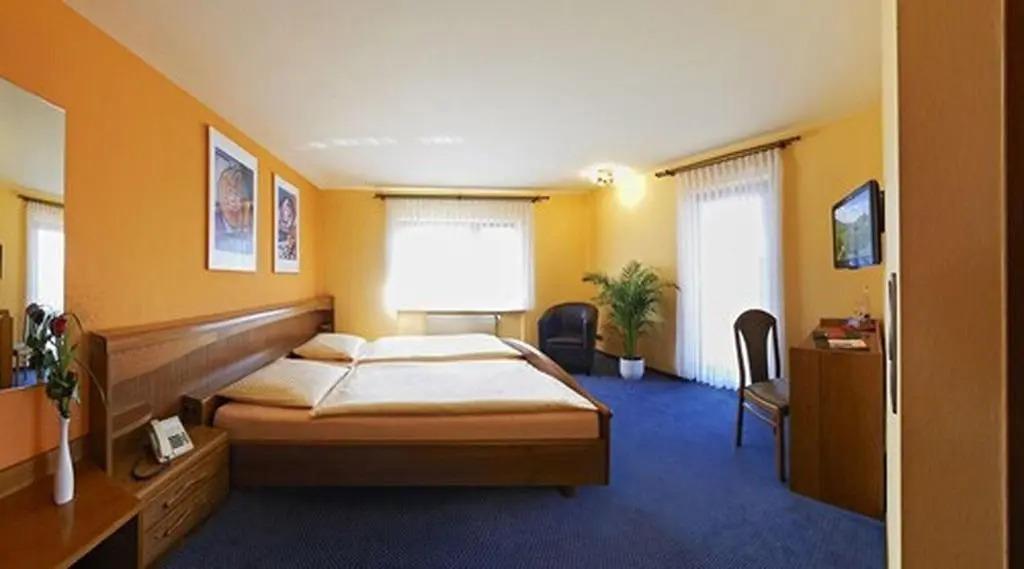 hotel image 12