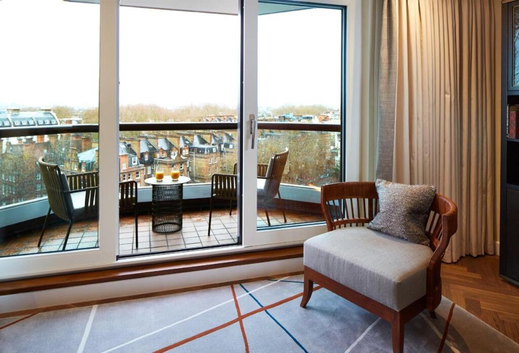 hotel image 7