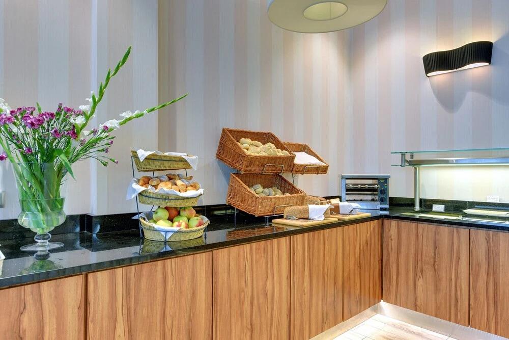 hotel image 39