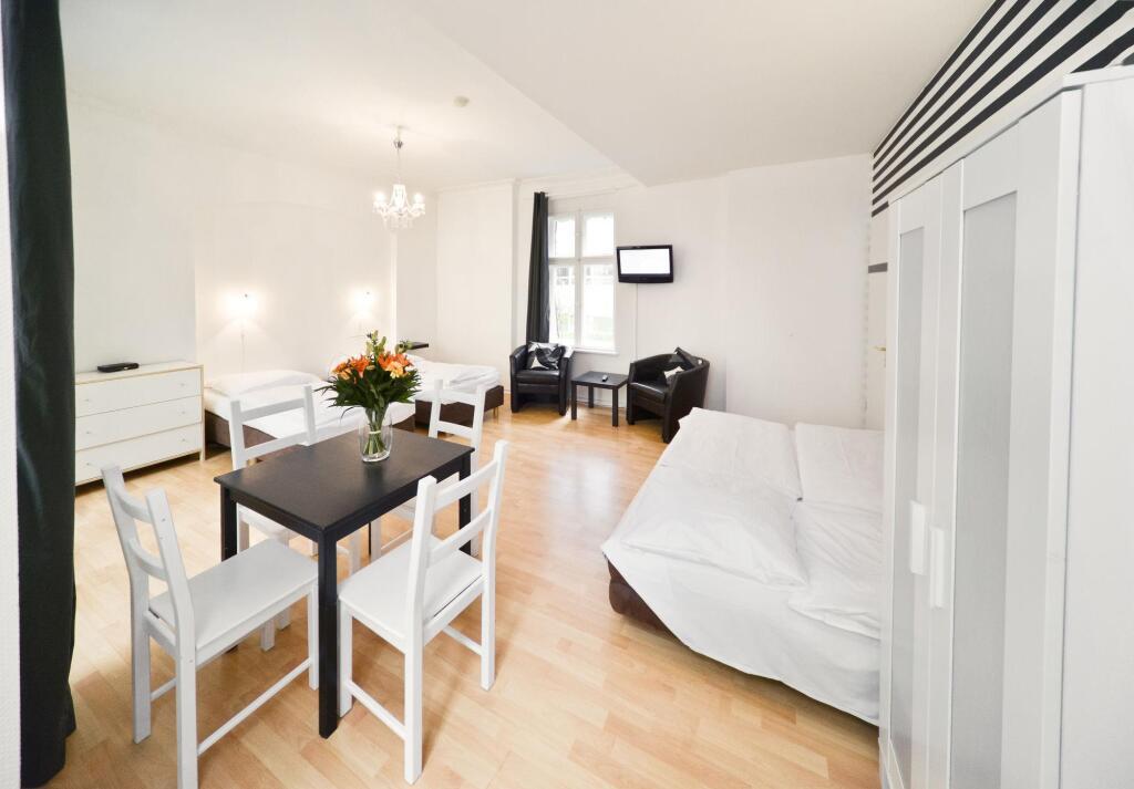 hotel image 7