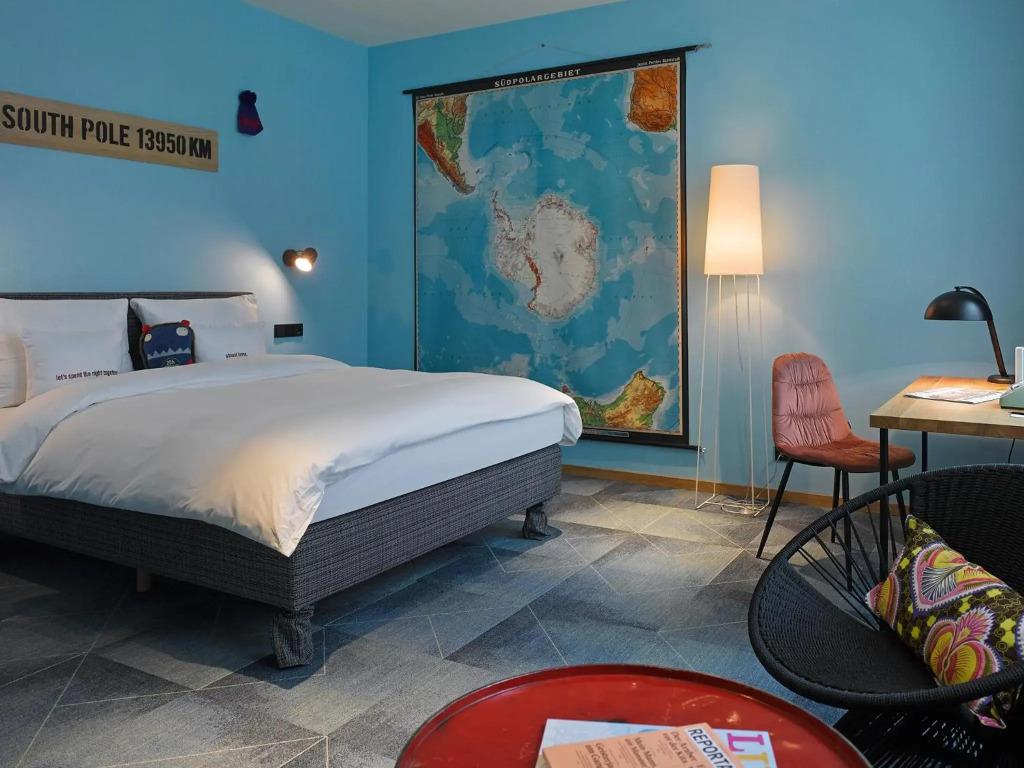 hotel image 8