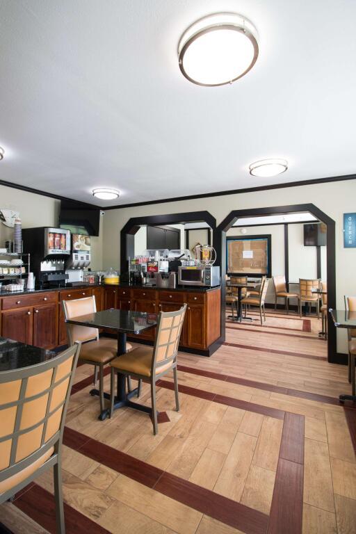 hotel image 36