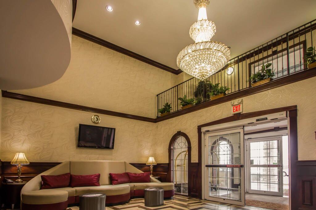 hotel