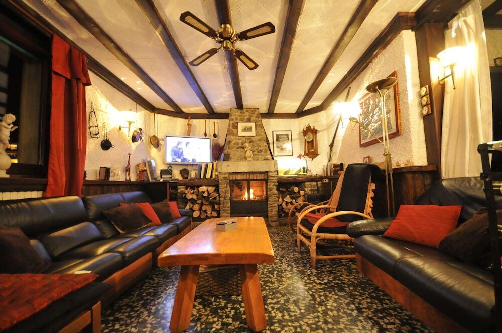 hotel image 13