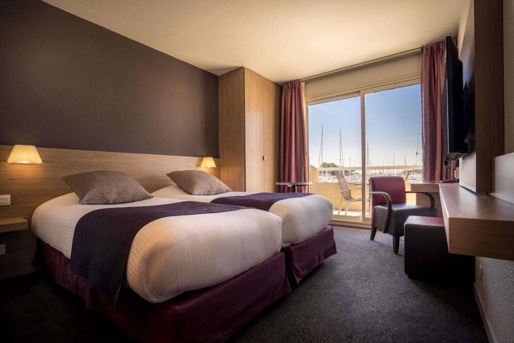 hotel image 42