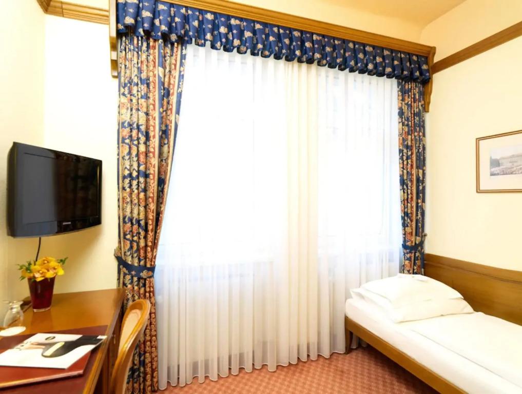 hotel image 18