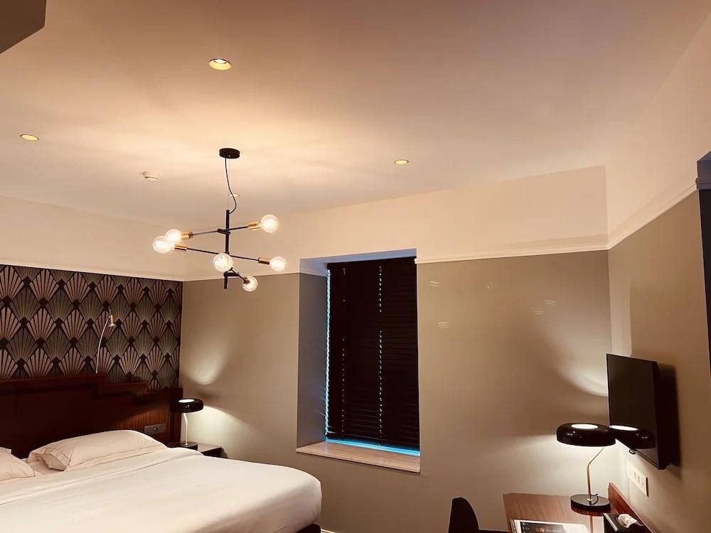 hotel image 13