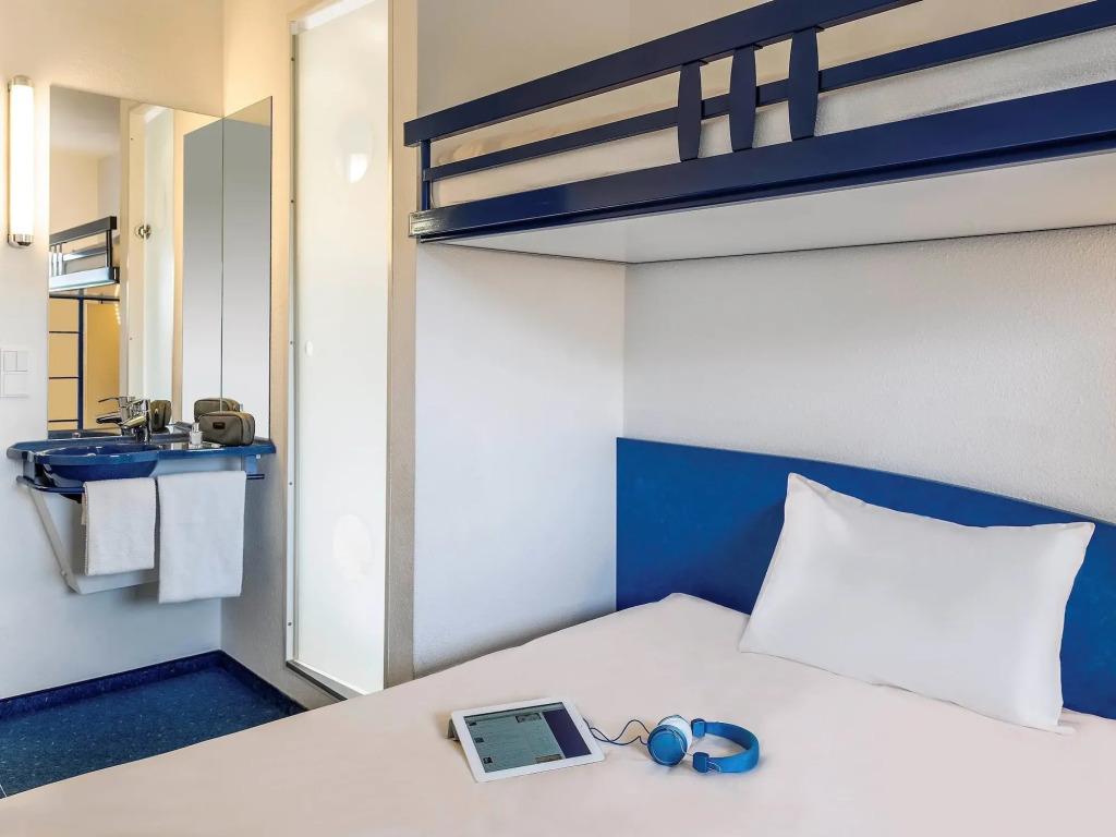 hotel image 9