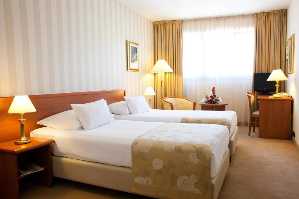hotel image 42