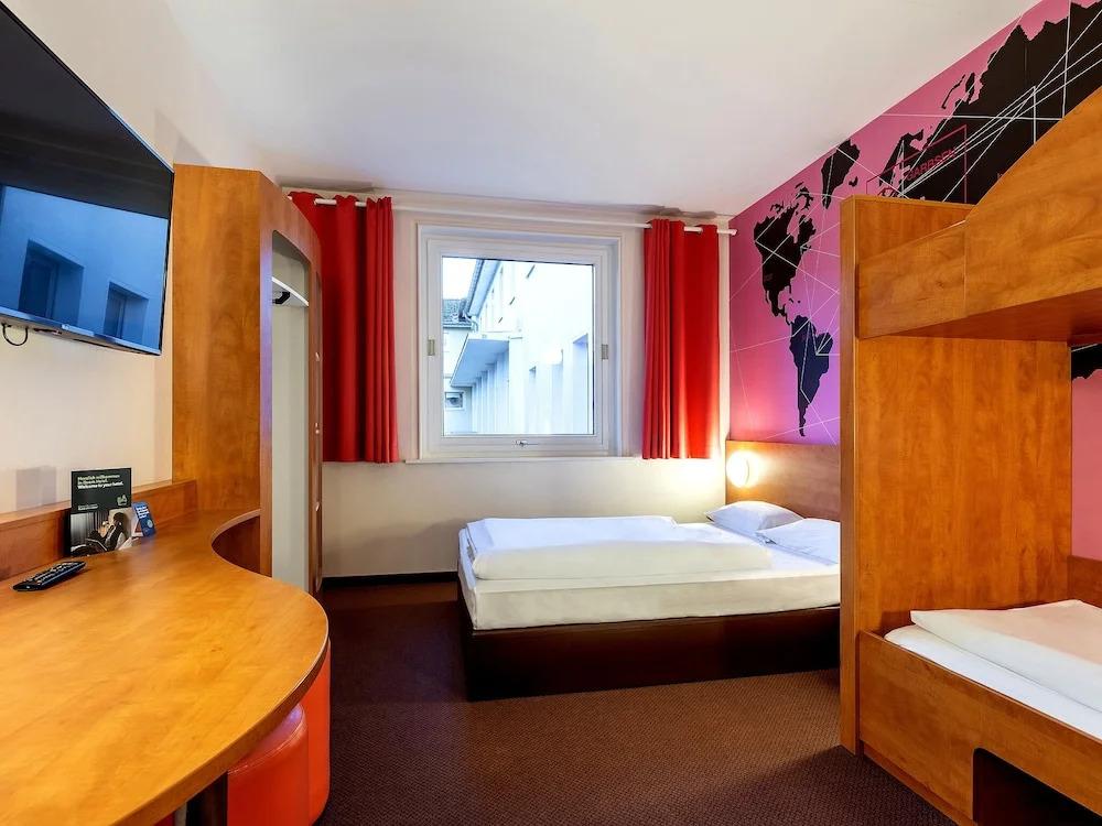 hotel image 7