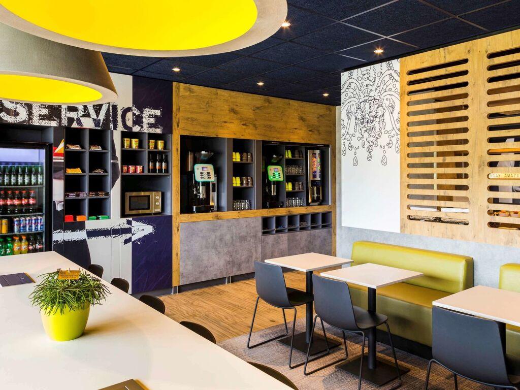hotel image 9