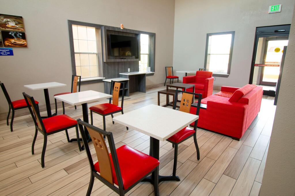 hotel image 9