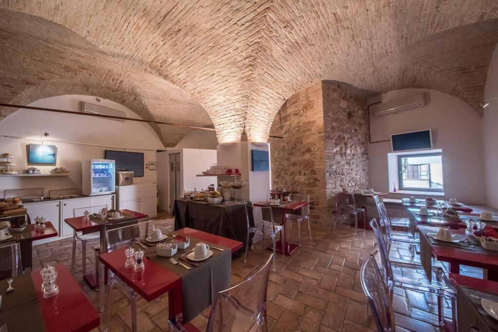 hotel image 11