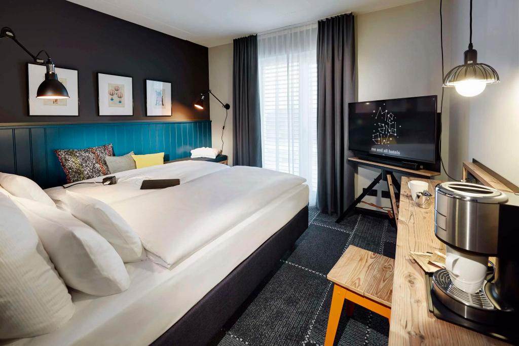 hotel image 16