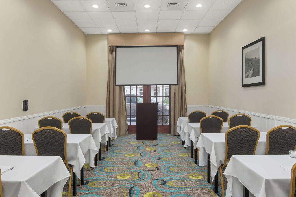 hotel image 10
