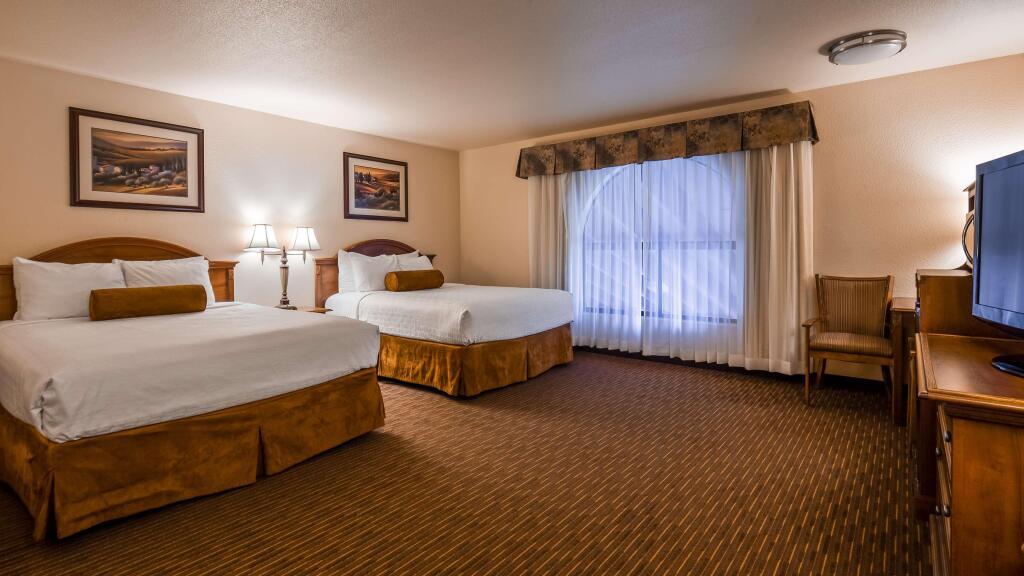 hotel image 12