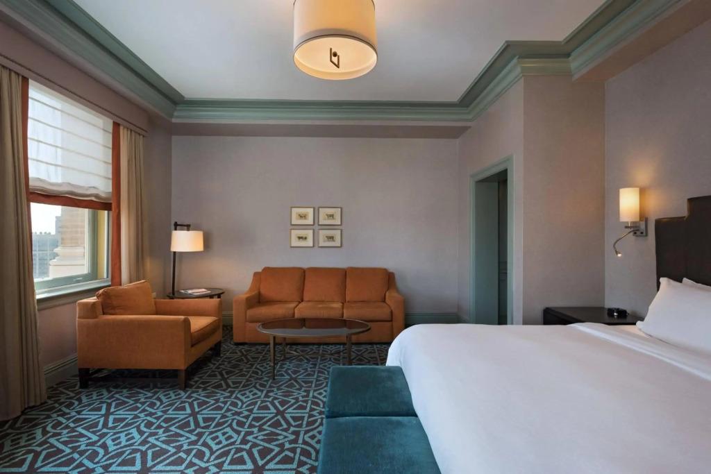 hotel image 10