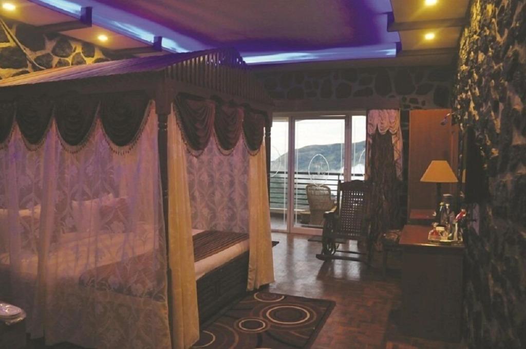 hotel image 16
