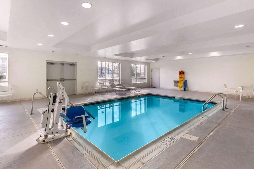 hotel image 8