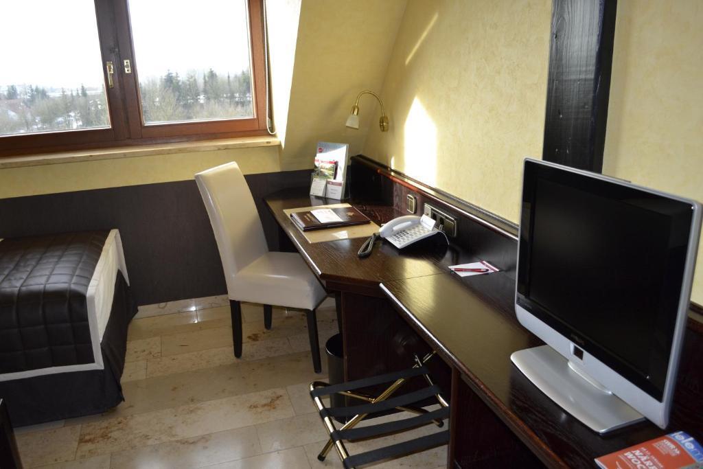 hotel image 11