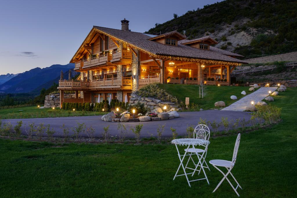 hotel image 11