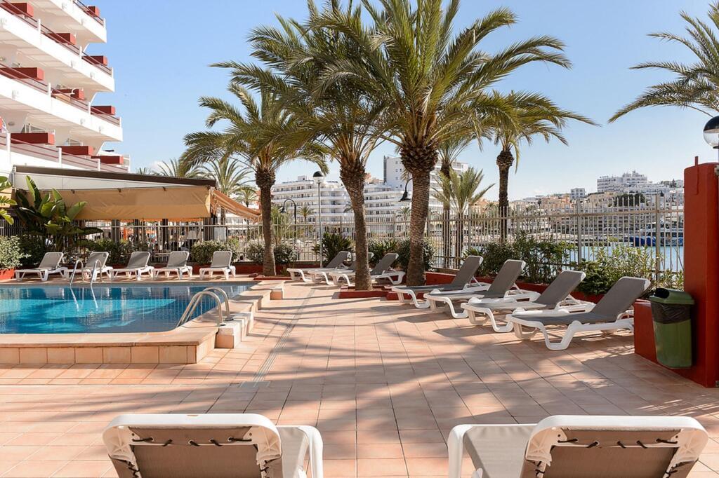 hotel image 11