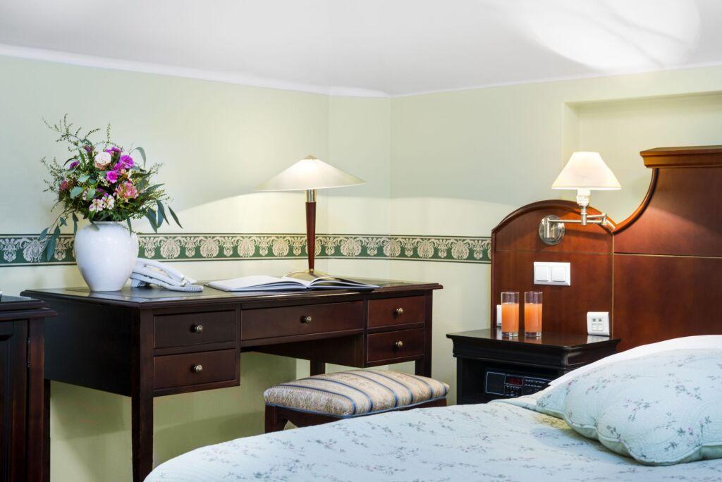 hotel image 13