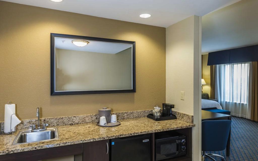 hotel image 10