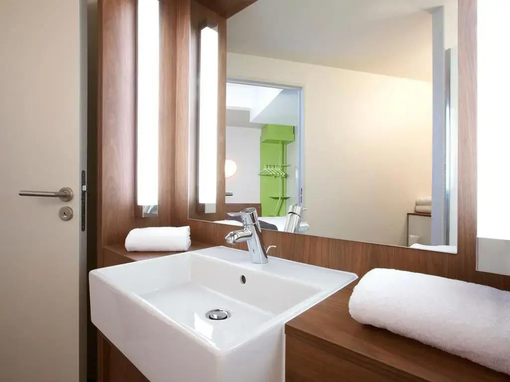 hotel image 16