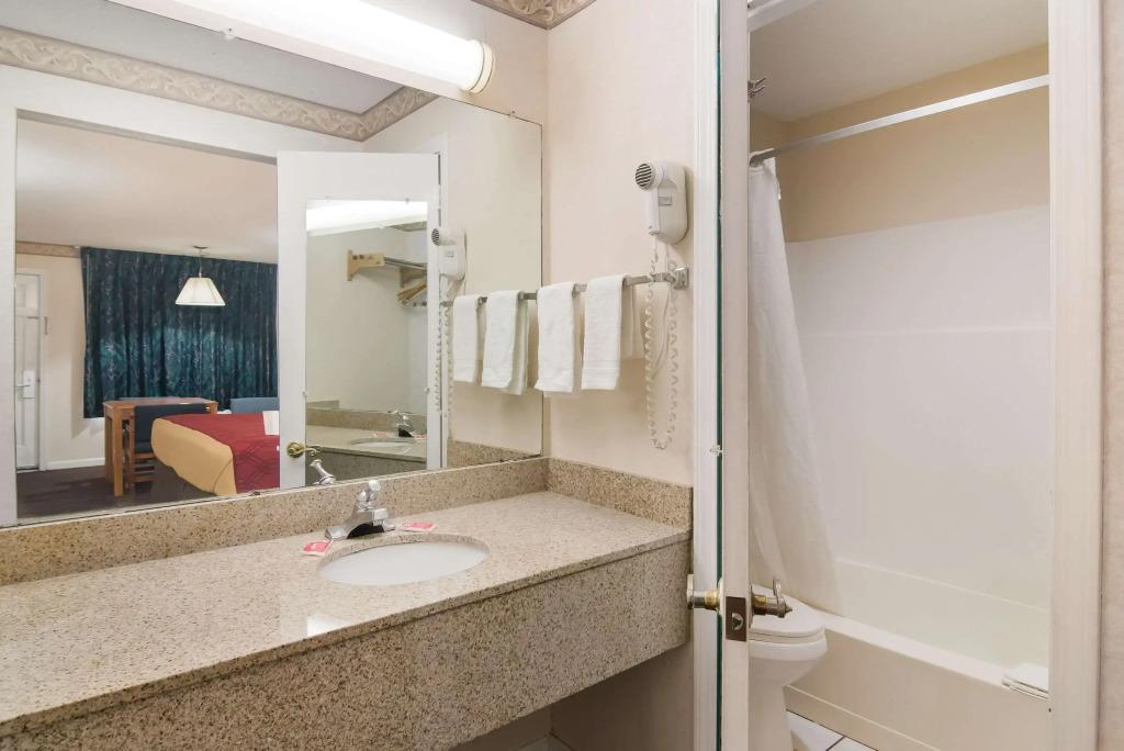 hotel image 11