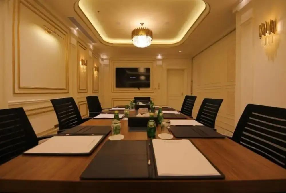 hotel image 13