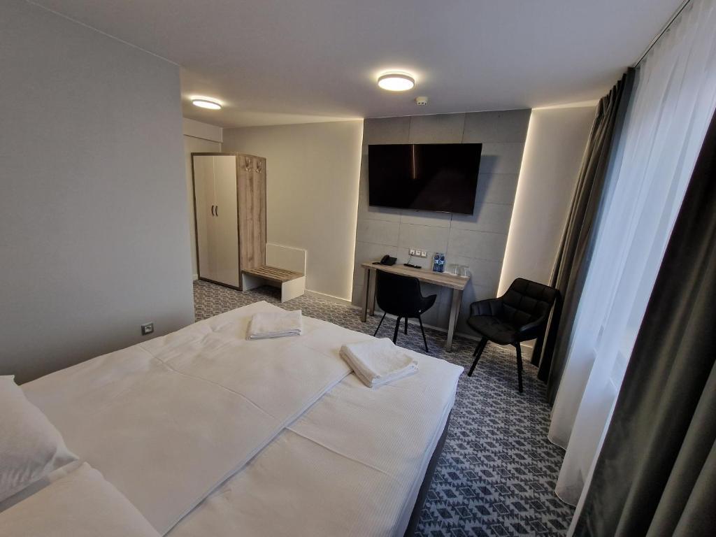 hotel image 8